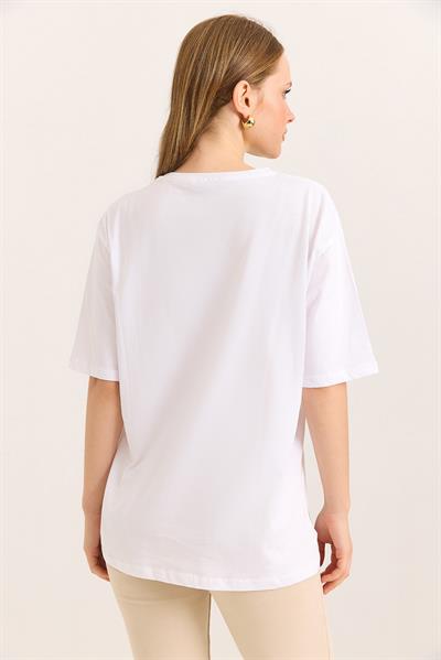 Hasır Cepli Yumuşak Dokulu Fit Tshirt Beyaz