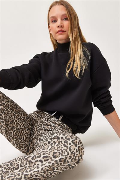 Balıkçı Yaka Şardonlu 3 ip Örme Sweatshirt Siyah