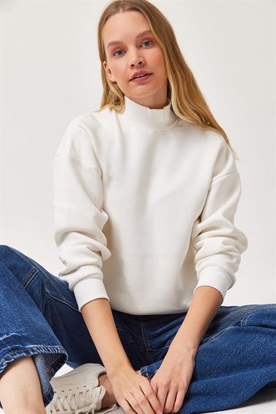 Balıkçı Yaka Şardonlu 3 ip Örme Sweatshirt Beyaz