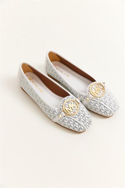 Şık Tasarım  Rahat Taban Kadın Babet Beyaz