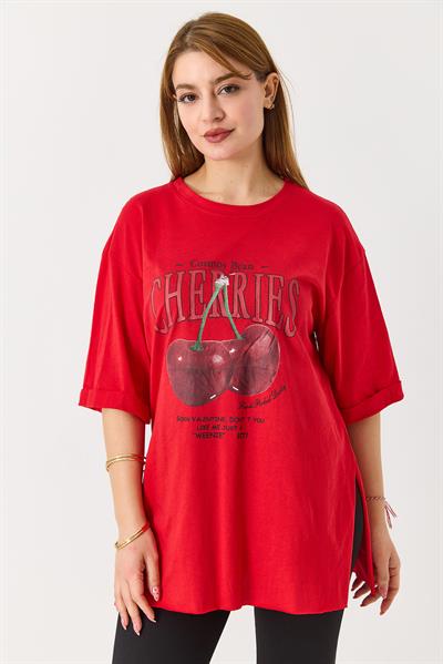 Kadın Kiraz Baskılı Yanları Yırtmaçlı Bisiklet Yaka Tshirt Kırmızı
