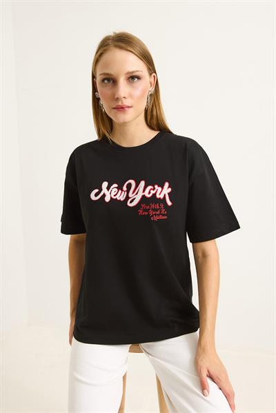 Nakış Detaylı Bisiklet Yaka Tshirt Siyah