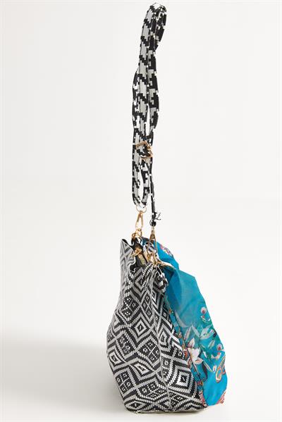 Şallı Mini El ve Omuz Çantası Siyah Beyaz