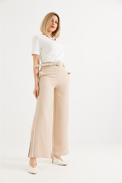 Paça Yırtmaç Detaylı Şeritli Pantolon Krem