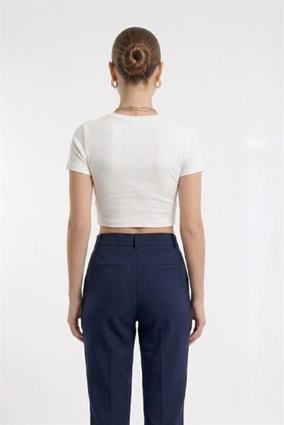 Kadın Bisiklet Yaka Düz Crop Bluz Ekru