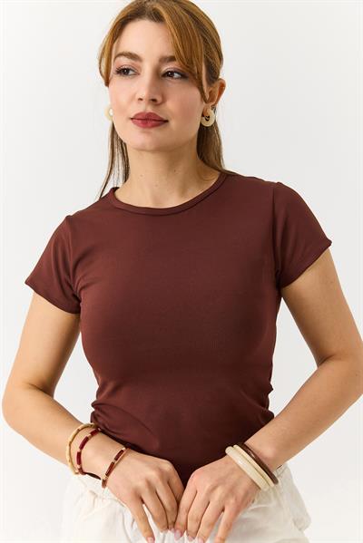 Kadın Basic Bisiklet Yaka Düz Tshirt Kahverengi