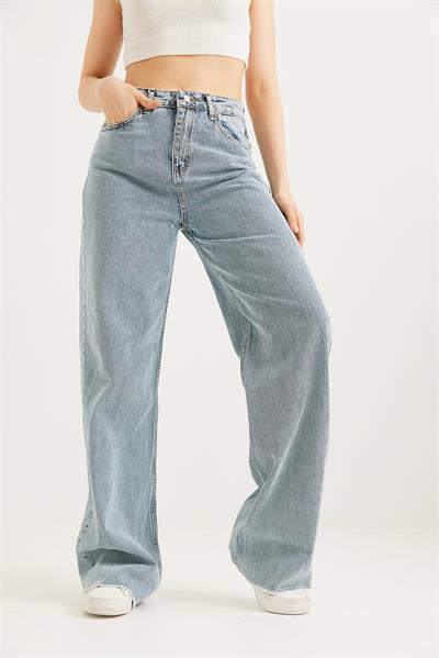 Bol Paça Rahat Kesim Kadın Jean Mavi