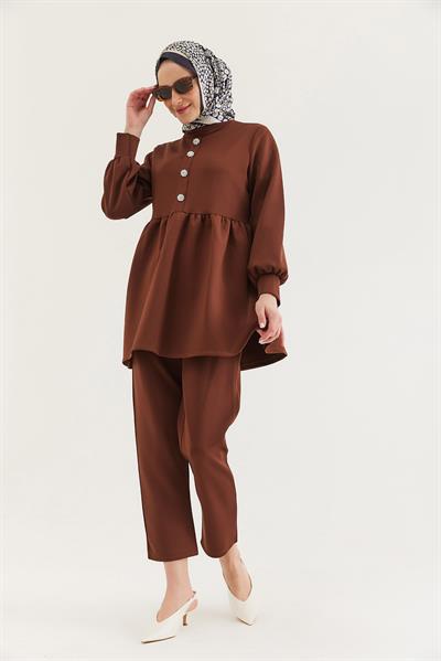 Taş Düğmeli Scuba İkili Takım Kahverengi