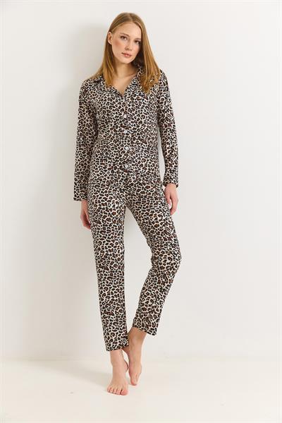 Kadın Polo Yaka Leopar Desen Düğmeli Pijama Takımı