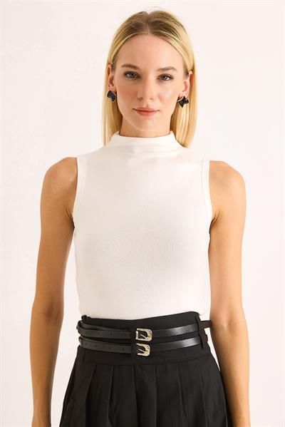 Kadın Dik Yaka Kolsuz Bluz Beyaz