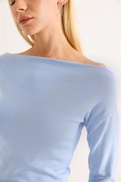 Kadın Geniş Yaka Uzun Kollu Bluz Mavi