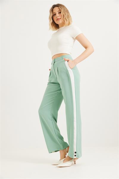 Yanları Şeritli Bol Paça Pantolon Yeşil