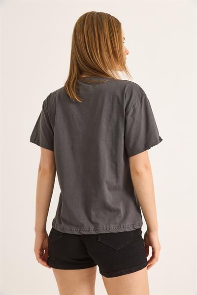 Fiyonk Detaylı Fit Pamuk Tshirt Füme