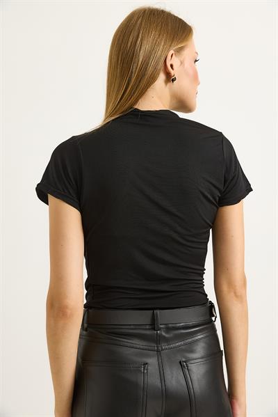Kısa Kol Büzgülü Bisiklet Yaka Bluz Siyah