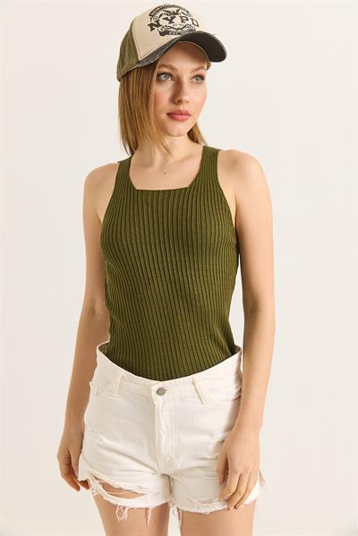 Kare Yaka Kalın Askılı Triko Atlet Bluz Haki