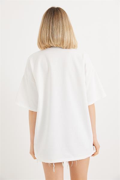 Nakışlı Bisiklet Yaka Tshirt Beyaz