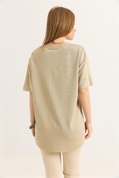 Eteği Oval Kesim Bisiklet Yaka Tshirt  Bej