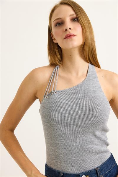 Tek Omuz Boyun Detaylı Triko Bluz Gri