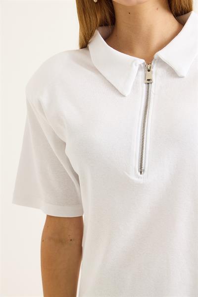 Polo Yaka Yarı Fermuarlı  Kadın Tshirt Beyaz