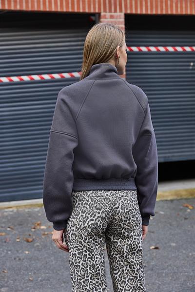 Kadın Fermuarlı Dikiş Detaylı Sweat Füme