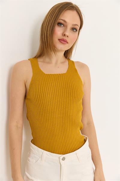 Kare Yaka Kalın Askılı Triko Atlet Bluz Hardal