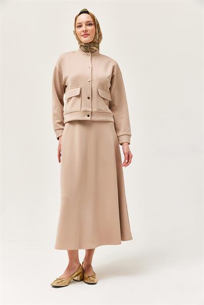 Metal Düğmeli Etekli Scuba İkili Takım Bej