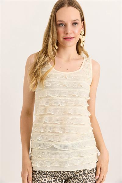 Sıfır Kollu Kat Görünümlü Bluz Krem