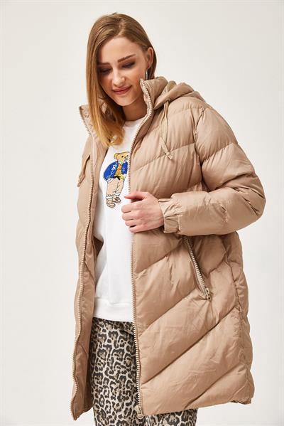 Kapüşonlu Oversize Şişme Mont Bej