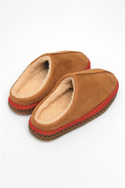 Nakışlı İçi Tüylü Kadın Ev Terliği Taba