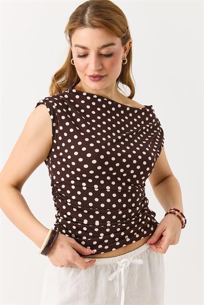 Kadın Omuz Ve Beli Büzgülü Puantiyeli Bluz Kahverengi