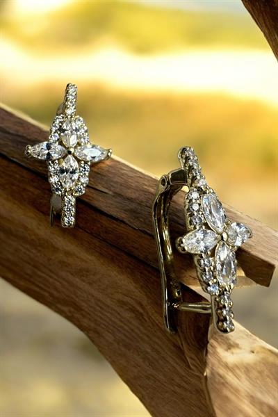 Klipsli Taşlı Çelik Gold Küpe