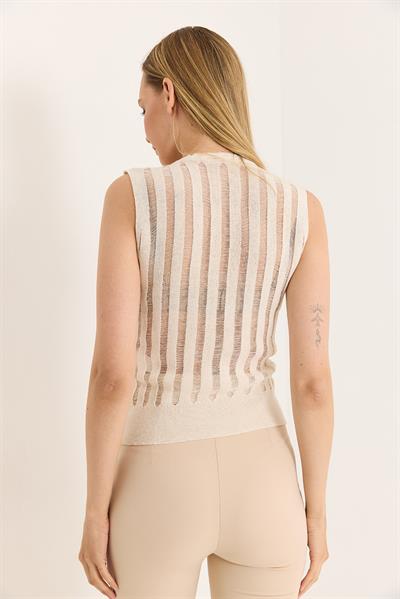 Ajurlu Aksesuarlı Kadın Yazlık Triko Bluz Krem