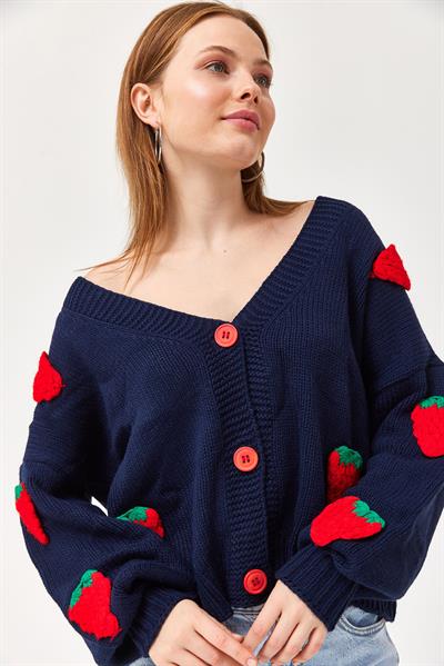 Çilek Motifli Oversize Triko Hırka Lacivert