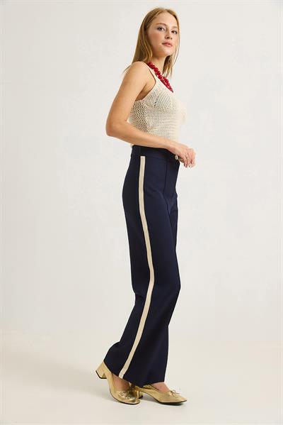 Yanları Şeritlik Bol Paça Kadın Pantolon Lacivert