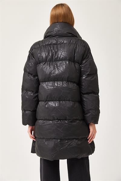 Dik Yaka Oversize Şişme Mont Siyah