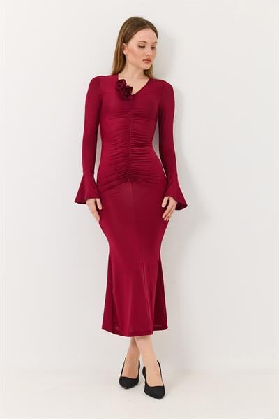 Kadın Sandy Kumaş Astarsız Çiçek Detaylı Büzgülü Elbise