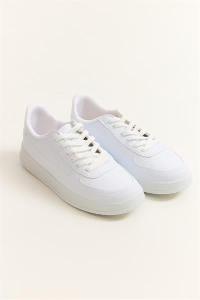 Kalın Taban Bağcıklı Spor Ayakkabı Beyaz