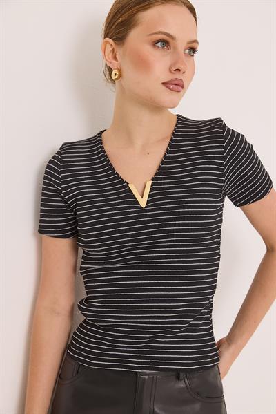 Yaka Detaylı Kaşkorse Çizgili Örme Bluz Siyah