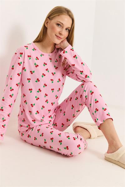 Kadın Bisiklet Yaka Kiraz Baskılı Pembe Pamuklu Pijama Takımı