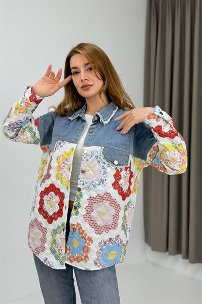 Üstü Kot Kapitone Ceket Beyaz