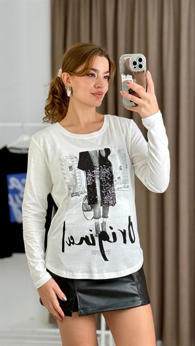 Kadın Siyah Beyaz  Pul İşlemeli Uzun Kollu Tshirt