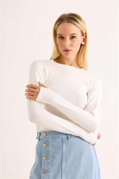 Kadın Parmak Geçirmeli Uzun Kollu Düz BLuz Beyaz