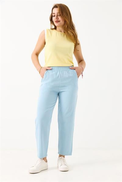 Kadın Kanvas Cepli Mom Pantolon Açık Mavi
