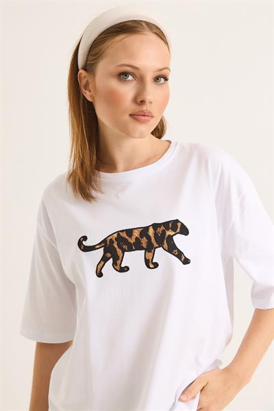 Ön Arka Nakışlı Oversize Pamuk T-Shirt Beyaz