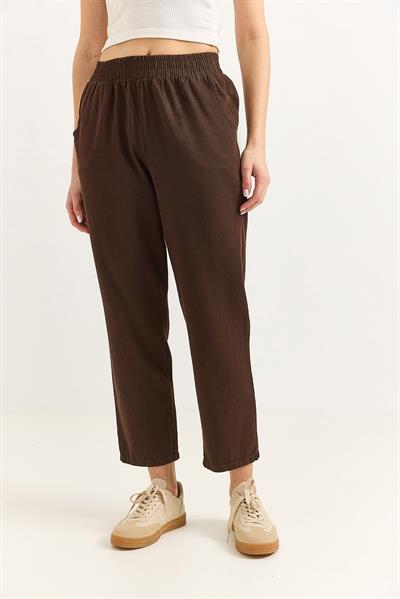 Kadın Elastan Kemerli Mom Pantalon Kahverengi