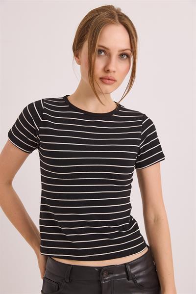 Kısa Kol Likralı Kompak Çizgili Tshirt Siyah