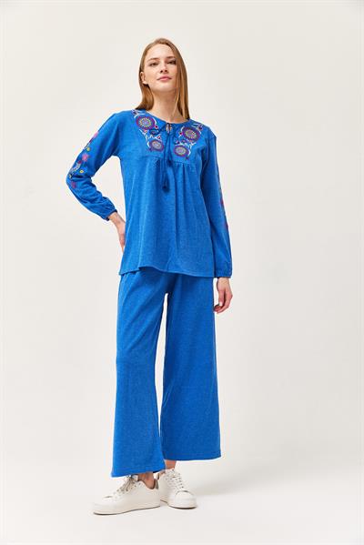 Hera Kumaş Önü ve Kolları İşlemeli İkili Takım Mavi