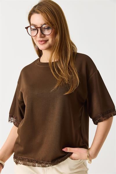 Kadın Kolları Ve Eteği Dantel Detaylı  Düz Modal Tshirt Kahverengi