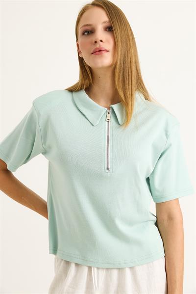 Polo Yaka Yarı Fermuarlı  Kadın Tshirt Yeşil
