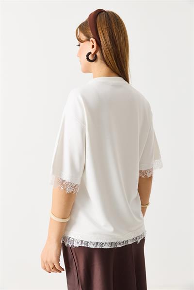 Kadın Kolları Ve Eteği Dantel Detaylı  Düz Modal Tshirt Beyaz
